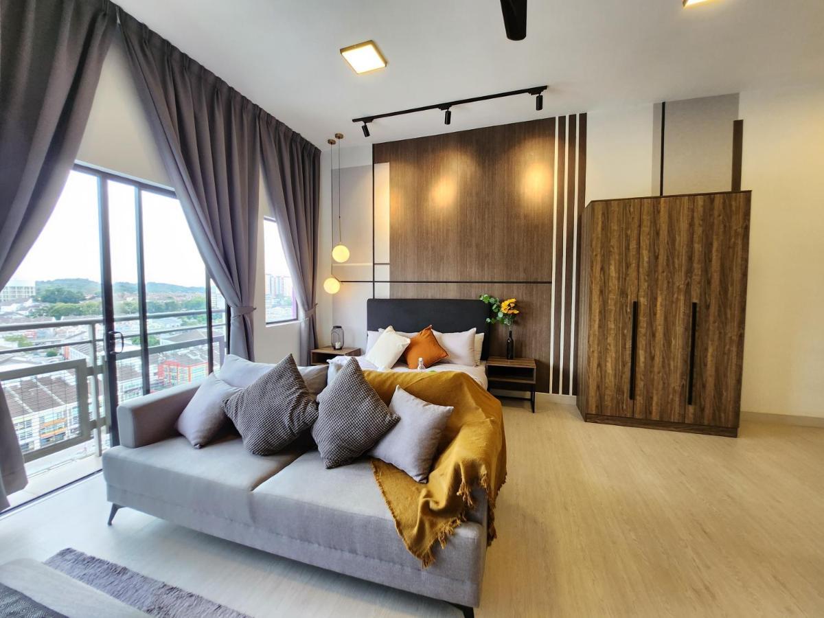 Taman Equine Comfy Studio#Greenery View#4 Pax#Aeon Mall Seri Kembangan Exterior photo