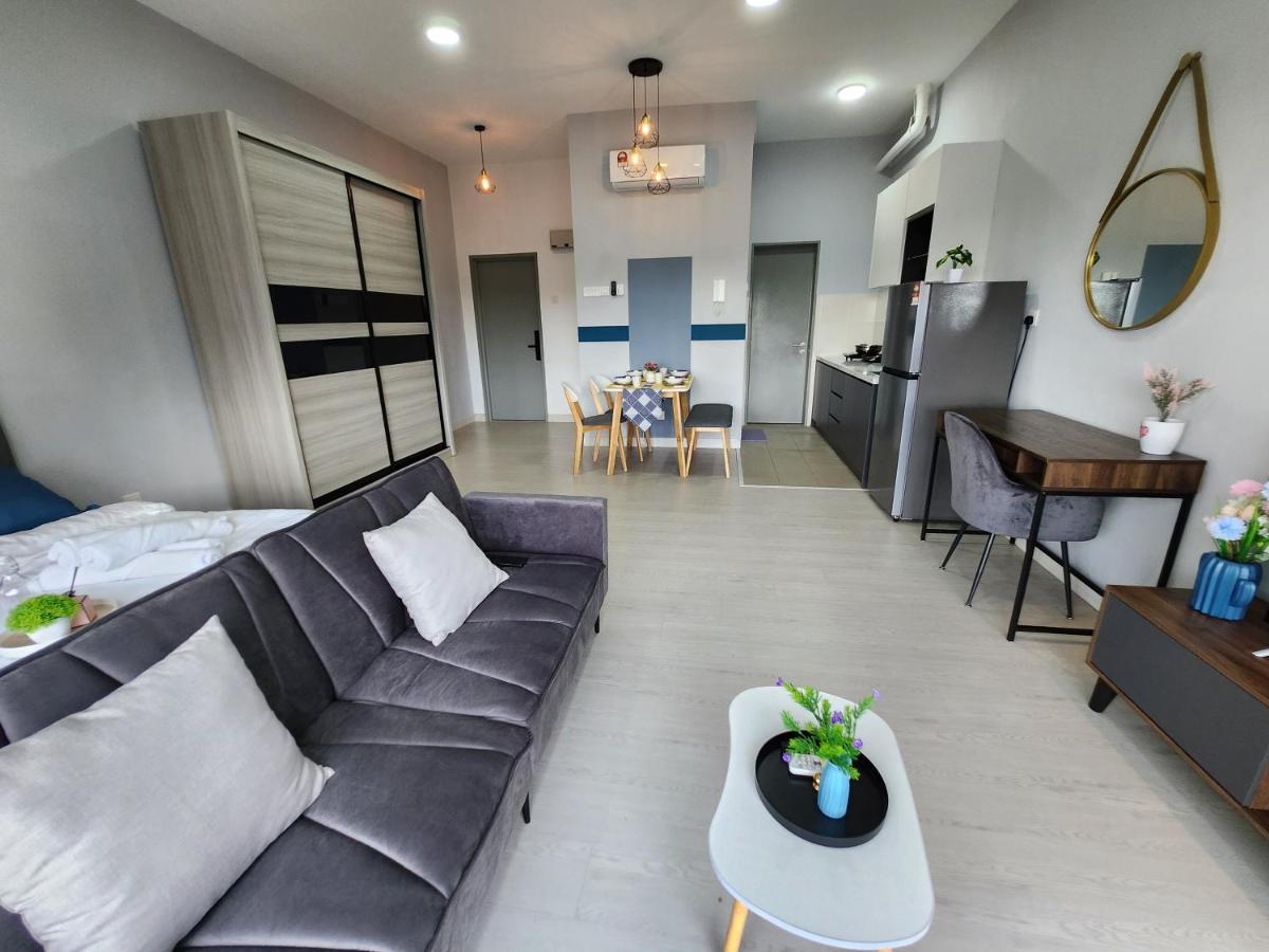Taman Equine Comfy Studio#Greenery View#4 Pax#Aeon Mall Seri Kembangan Exterior photo